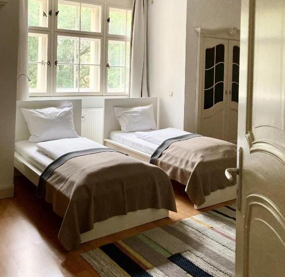 膳宿费 Kavaliershaus Krumke Gästehaus Im Schlosspark Schlüsselbox Kein Tv