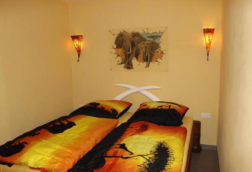 Пансион L&l Skaters Home