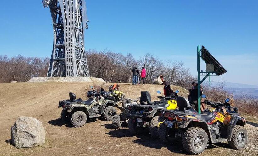 بنسيون Lörincz Vendégház