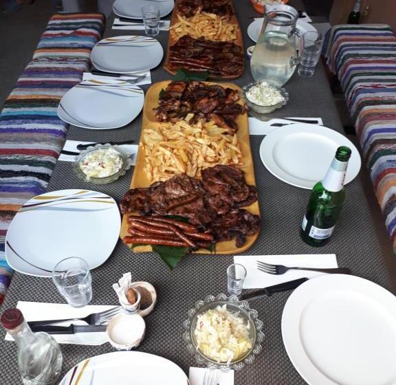 بنسيون Lörincz Vendégház