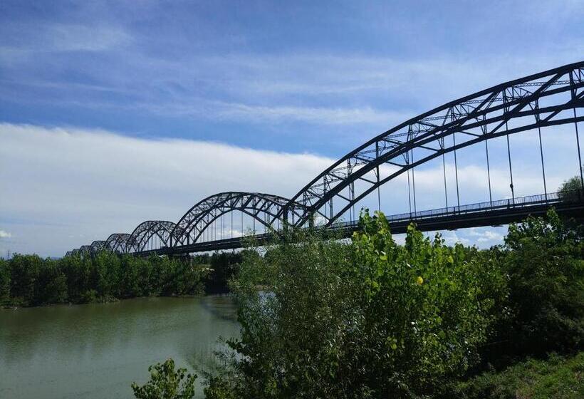 펜션 Marinella Guest House