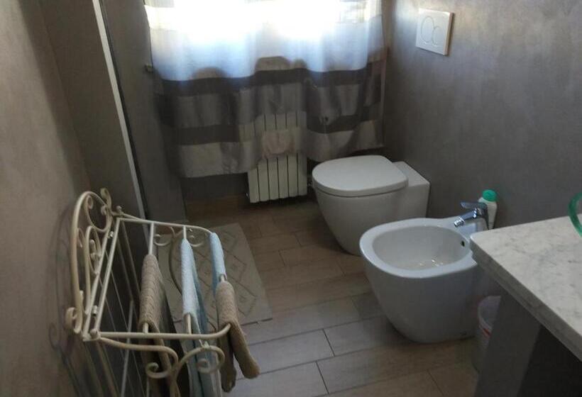 펜션 Marinella Guest House