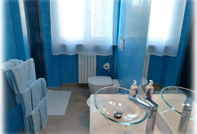 펜션 Marinella Guest House