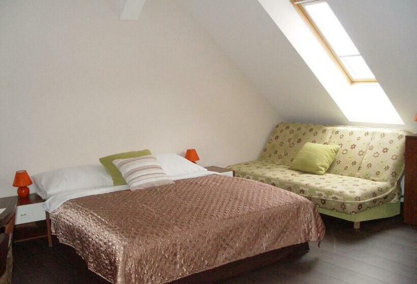 بنسيون Penzion Zlaty Orol