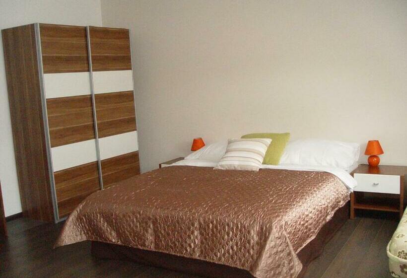 بنسيون Penzion Zlaty Orol