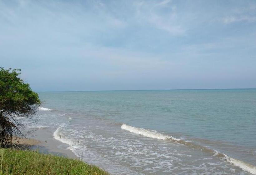 پانسیون Playa Kai Glamping