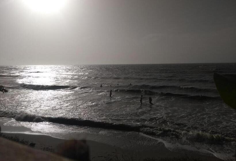 بنسيون Playa Kai Glamping