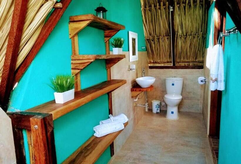 بنسيون Playa Kai Glamping