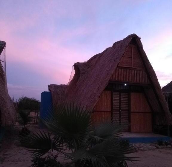 Пансион Playa Kai Glamping