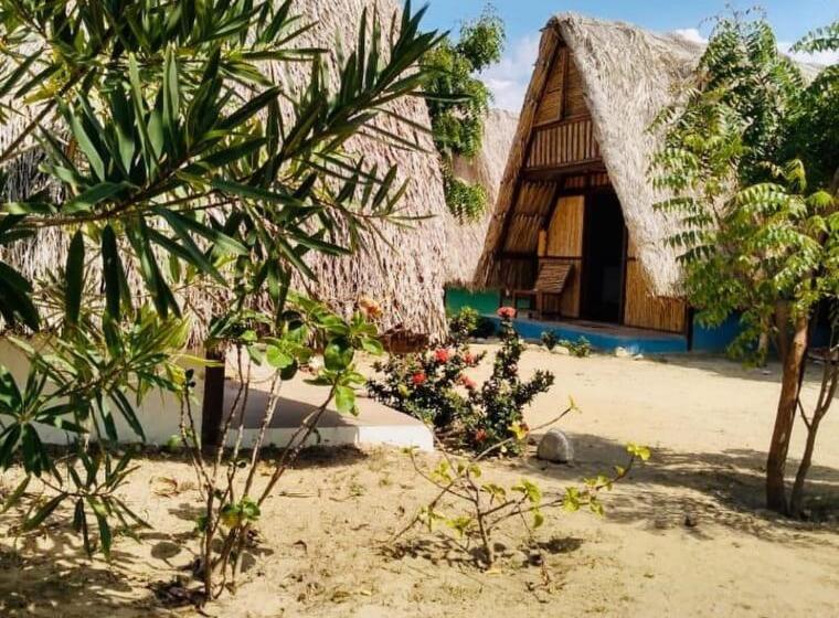 Пансион Playa Kai Glamping