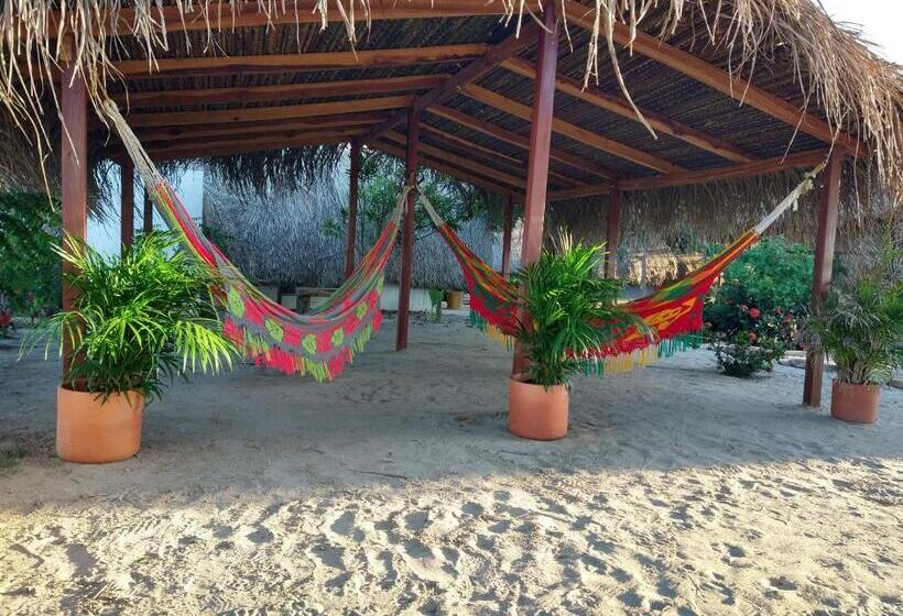 پانسیون Playa Kai Glamping