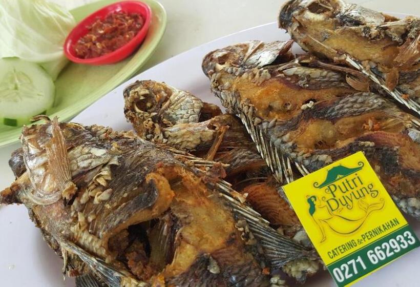 פנסיון Putri Duyung Guest House