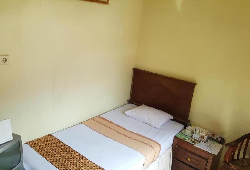 פנסיון Putri Duyung Guest House