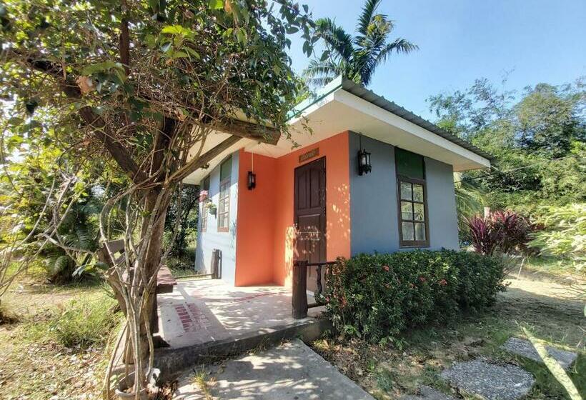 פנסיון Sawan Srang Nang Kaew