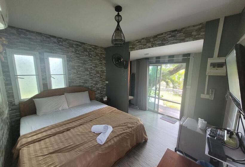 פנסיון Sawan Srang Nang Kaew