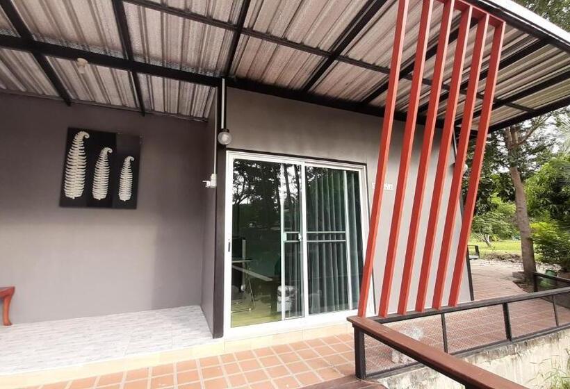 פנסיון Sawan Srang Nang Kaew