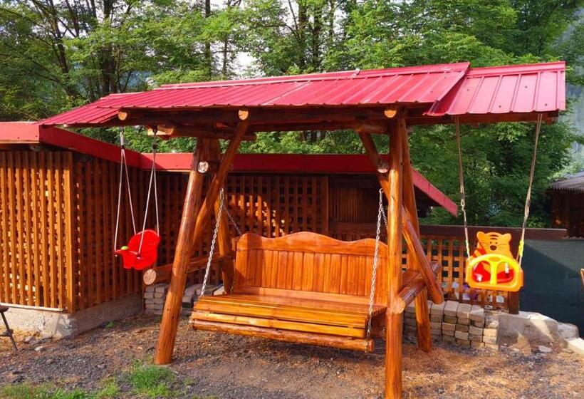 بنسيون Vila Giulia Voineasa