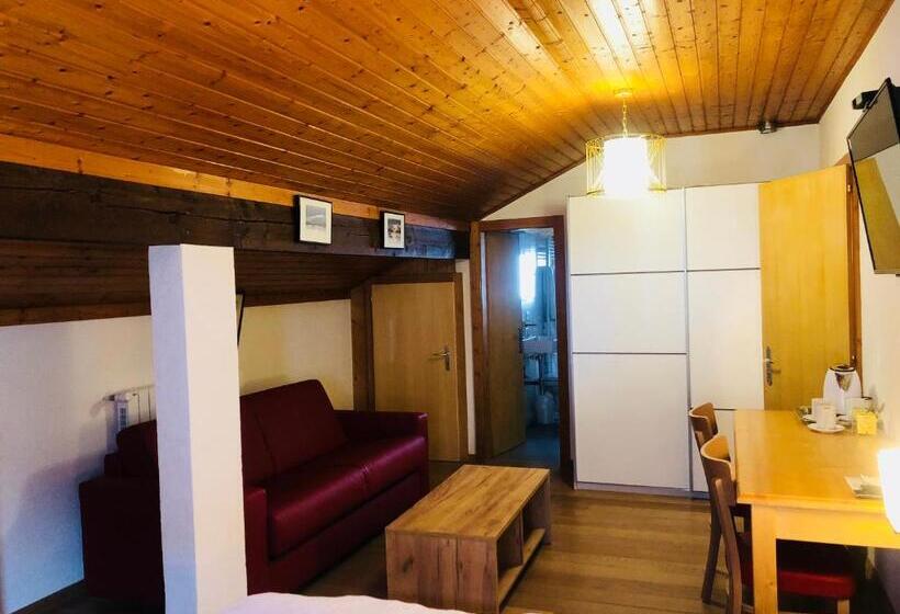 Qi Lin Hotel Restaurant