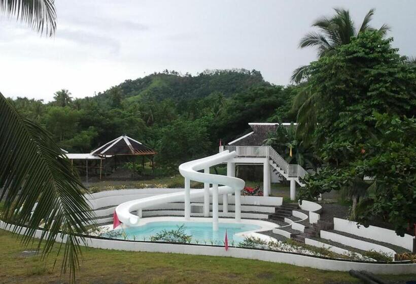 אתר נופש Gazebo Pools And Restaurant