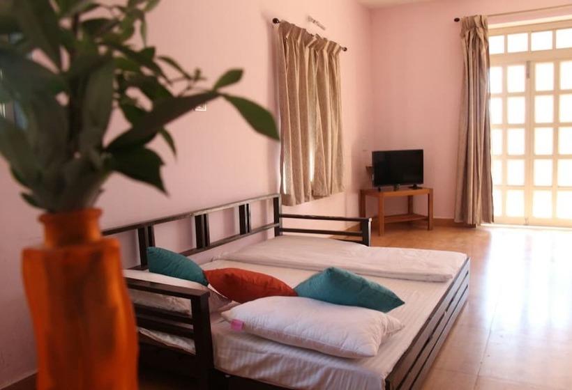 منتجع Kay's By The Sea