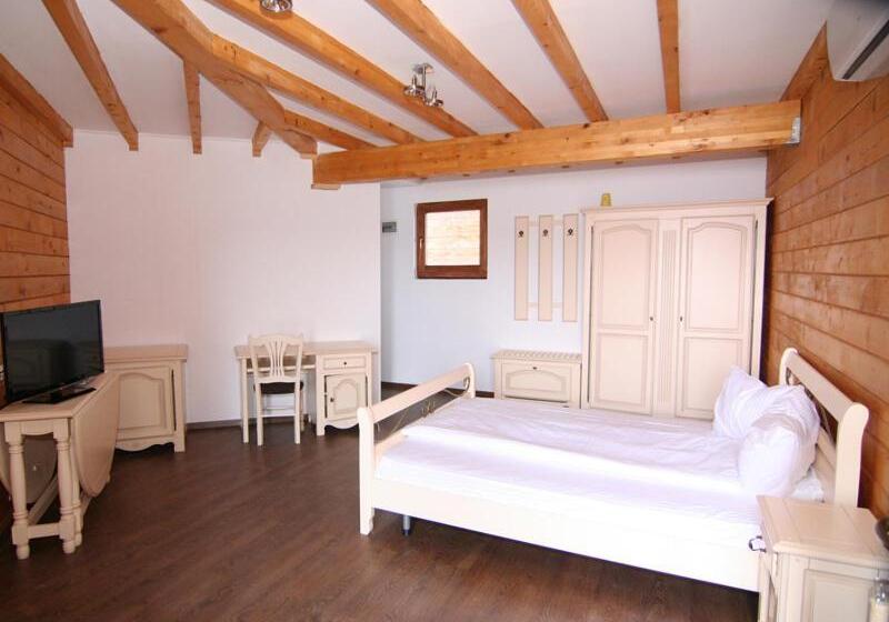 리조트 Lifeharbour Limanu