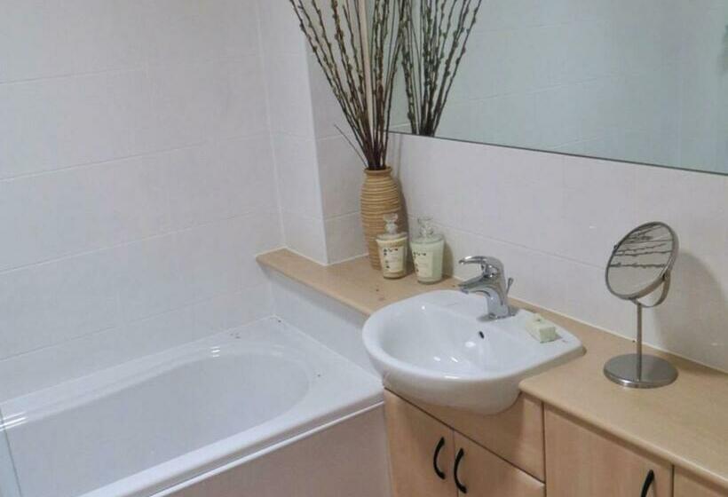 渡假胜地  Old Nene Golf And Country Club