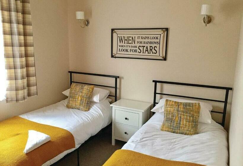 渡假胜地  Old Nene Golf And Country Club