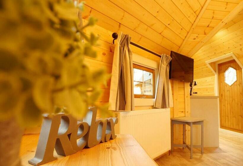 منتجع Peckmoor Farm Lodges