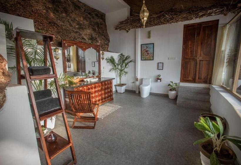 אתר נופש The Cape Goa