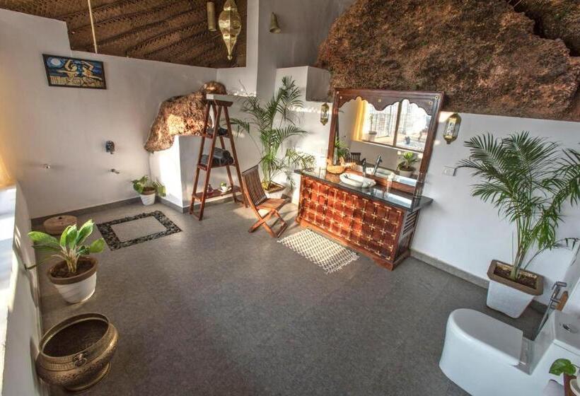 אתר נופש The Cape Goa