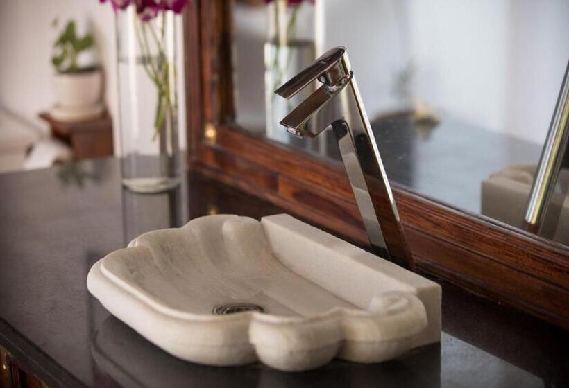 אתר נופש The Cape Goa