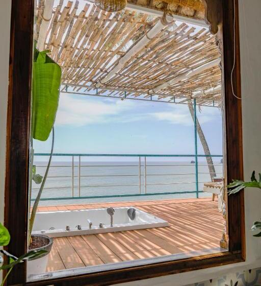 אתר נופש The Cape Goa