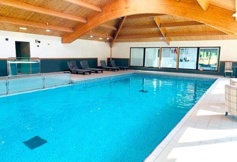 אתר נופש Warren Lodges