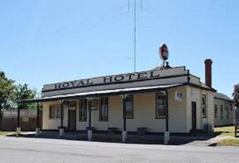 Royal Hotel Snake Valley