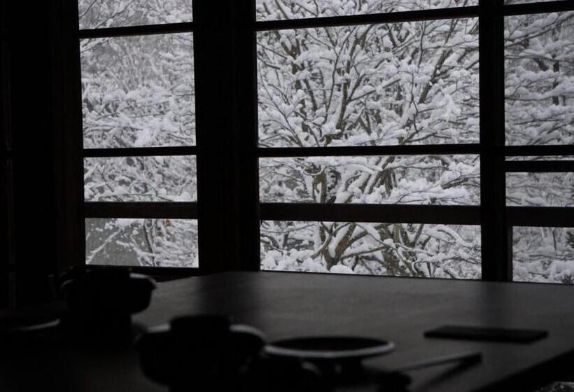 ريوكان Shiroyamakan