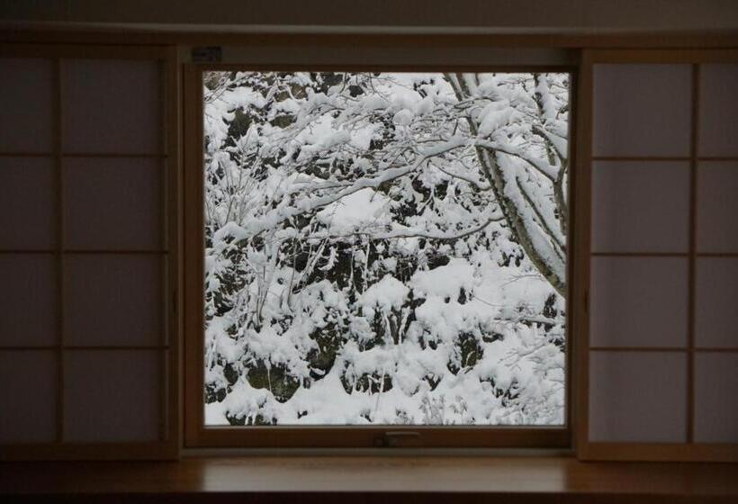 日式旅馆 Shiroyamakan