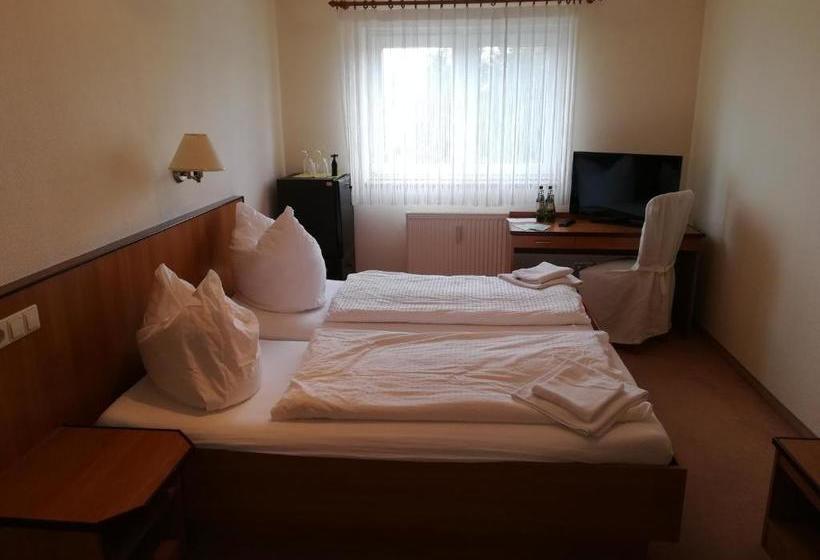 Weinbau & Pension 8zeilen