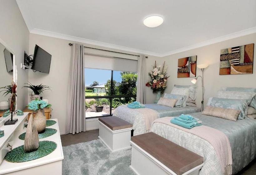 Willowbank Drive Bed & Breakfast