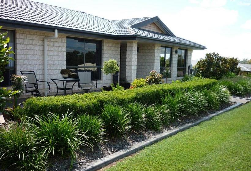 Willowbank Drive Bed & Breakfast