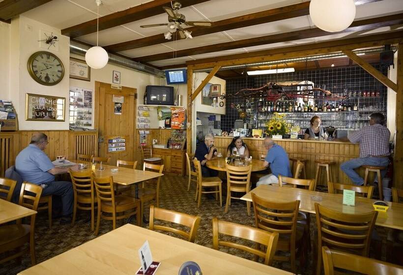 فندق صغير De La Gare