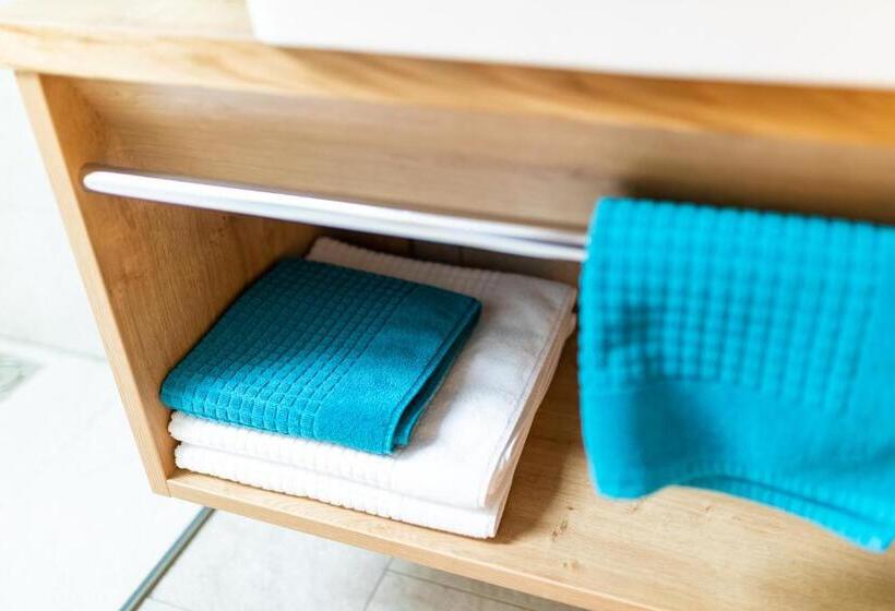 Общежитие Gasthof Krone Ochsenfeld