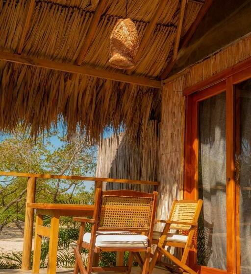 旅馆 Maleiwa Beach