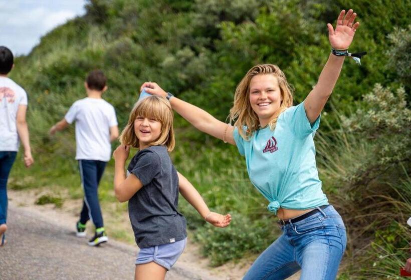 הוסטל Surfana Beach Bed & Breakfast Bloemendaal