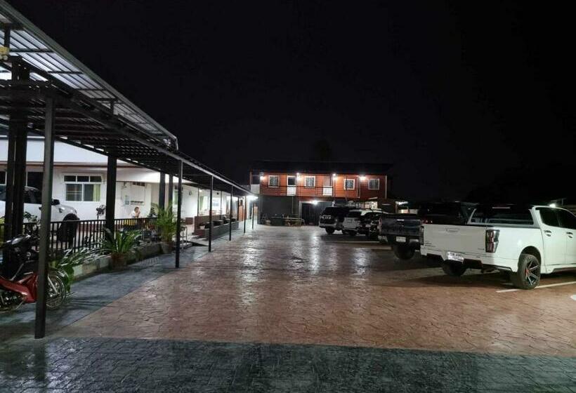 Baan Sabaijai Resort & Omsorgssenter