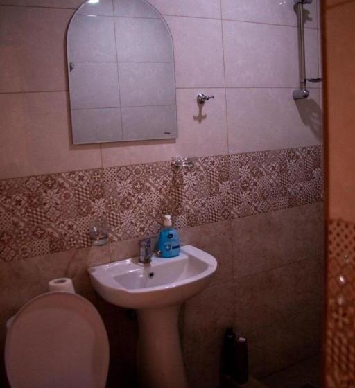 B&b Sunrise House Aygavan