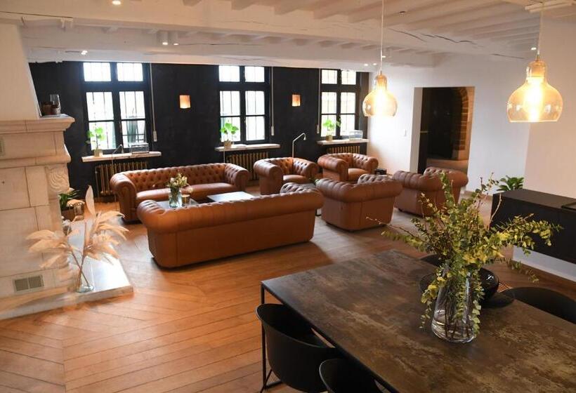 ベッドアンドブレックファースト Ask Lily