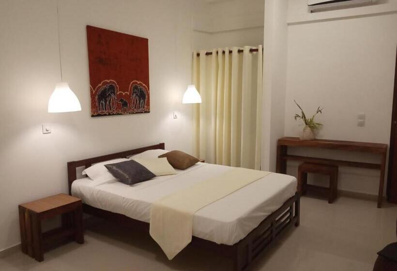 مبيت وإفطار Colibri Villa