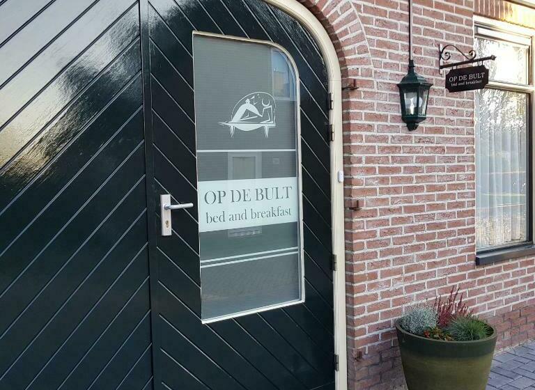 مبيت وإفطار Op De Bult