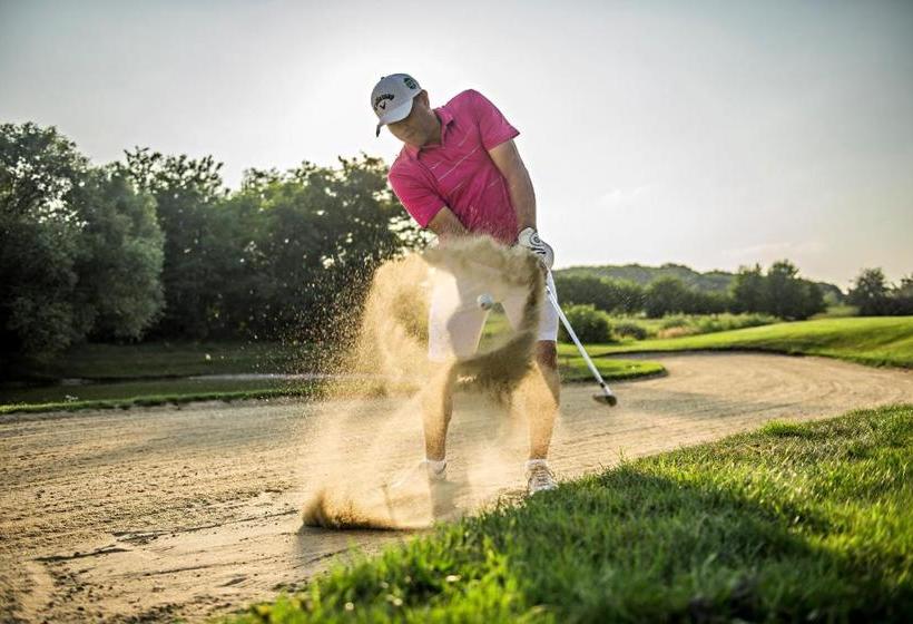 مبيت وإفطار Pannónia Golf & Country Club