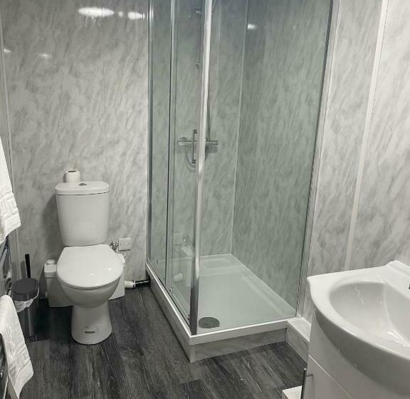 مبيت وإفطار The Farmers Arms Inns